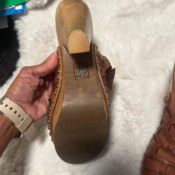 Miu miu shoes size 37 brown used - Picture 2 of 5